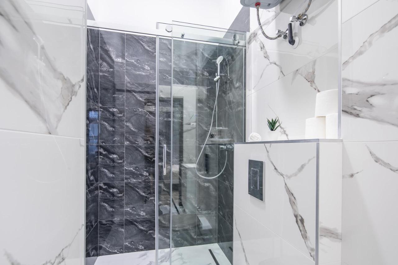 New - Central And Modern Studio Budapest Exterior photo